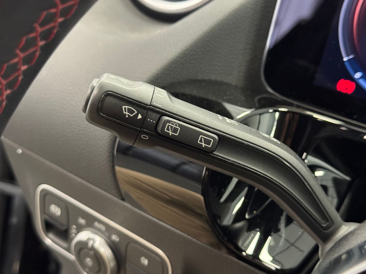 Mercedes GLA 250E AMG miniatura 18