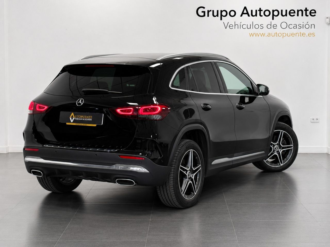 Mercedes GLA 250E AMG miniatura 4