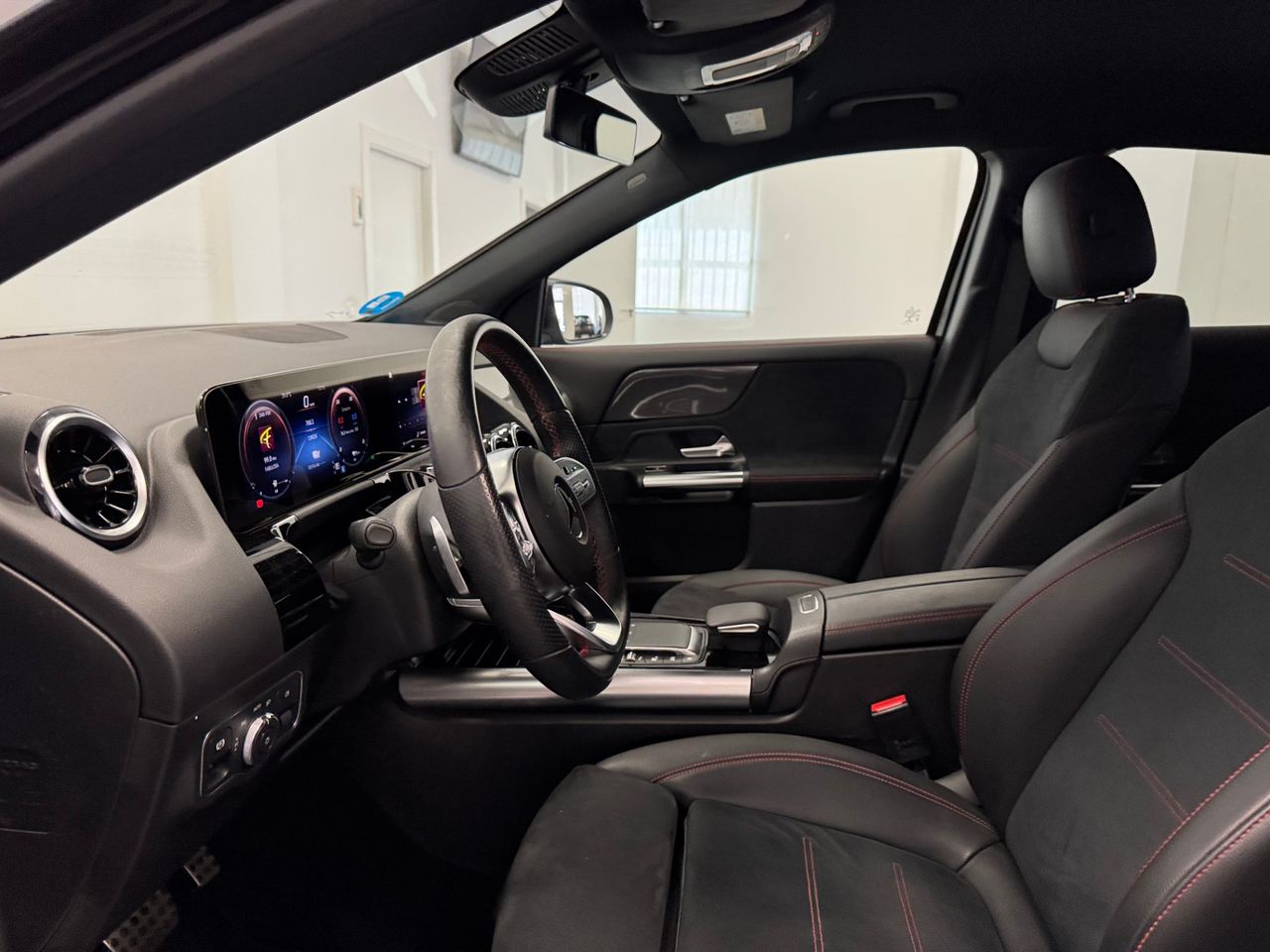 Mercedes GLA 250E AMG foto 14