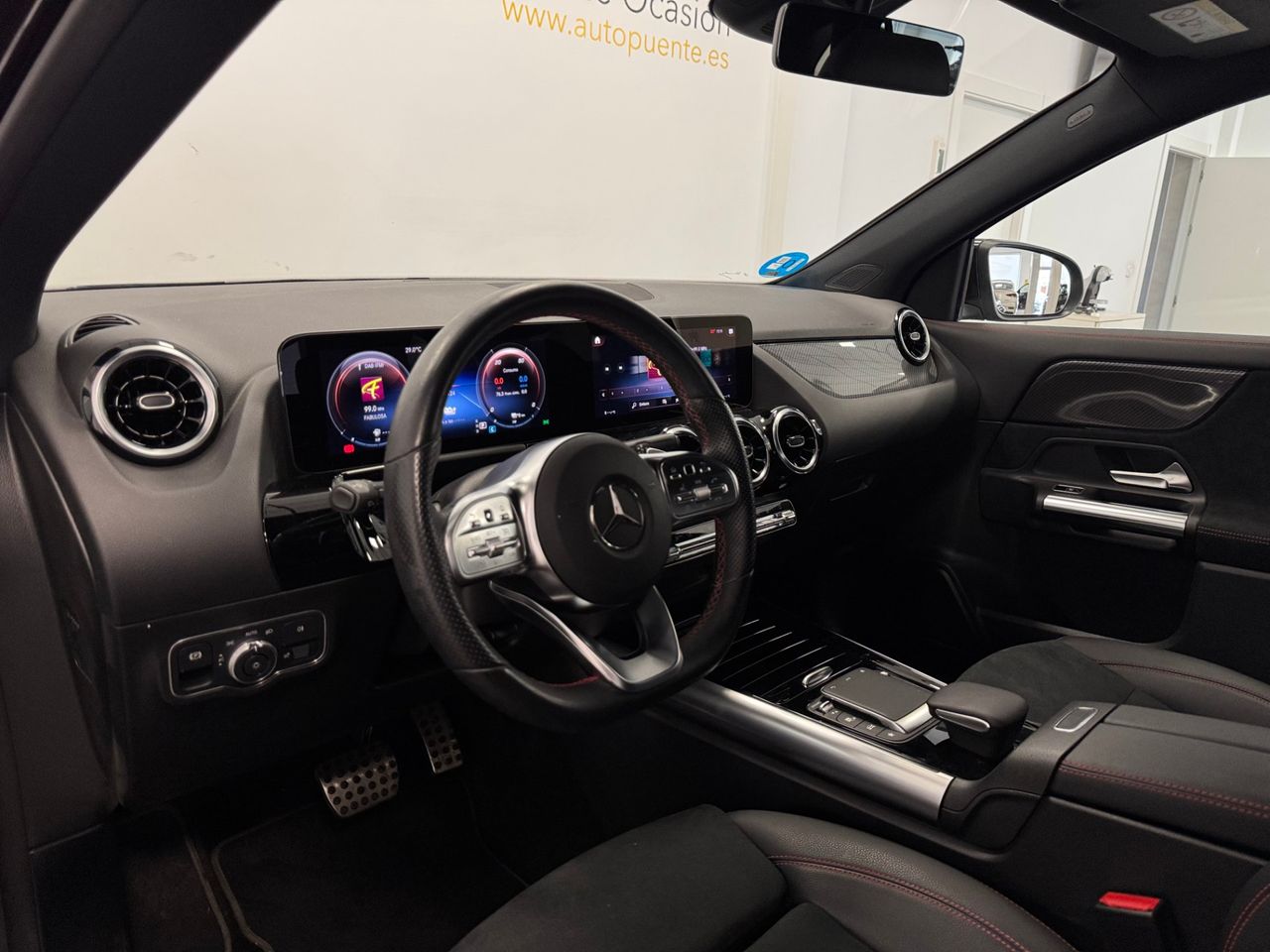 Mercedes GLA 250E AMG foto 8