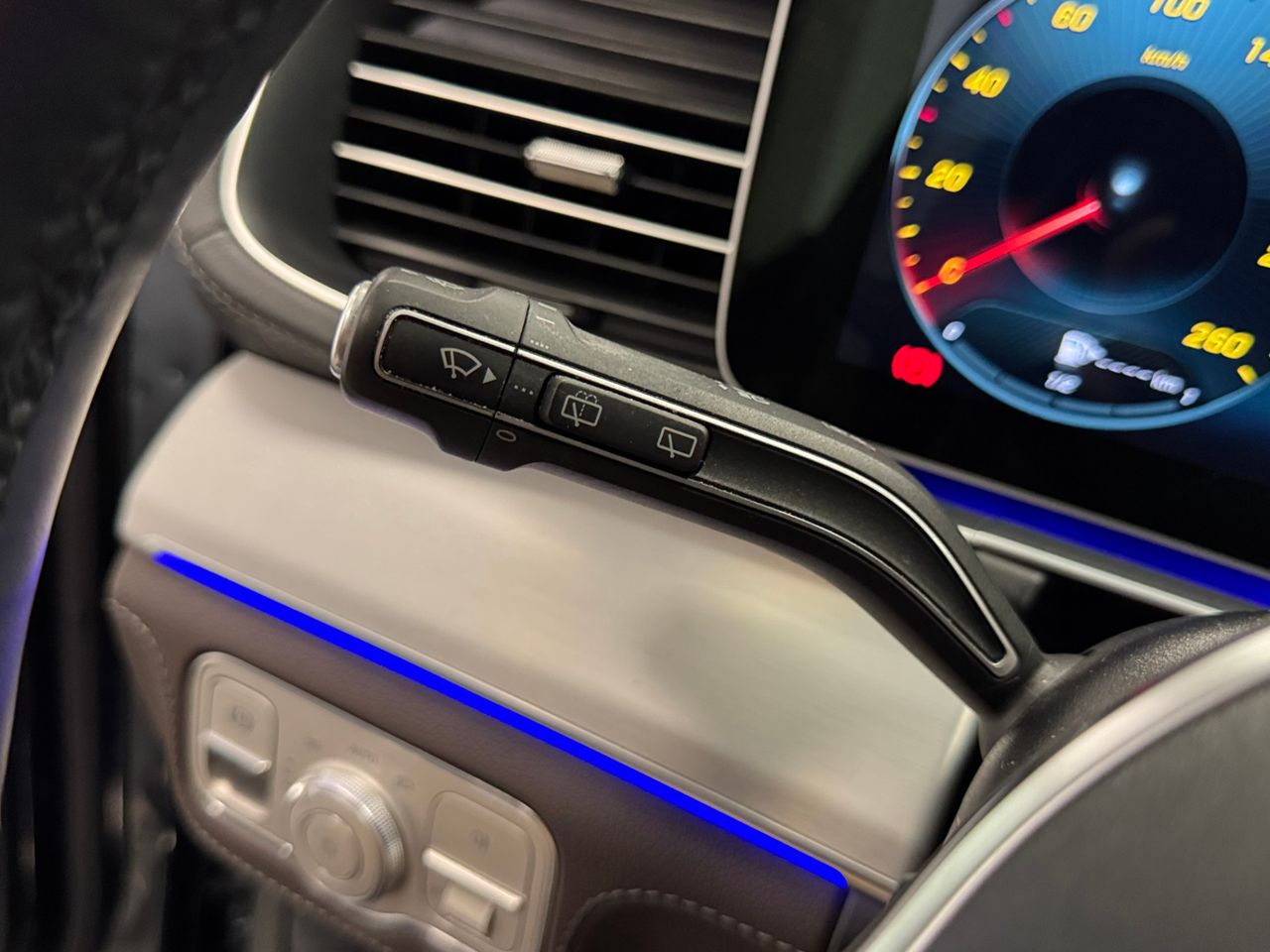 Mercedes GLE 450 4MATIC foto 24