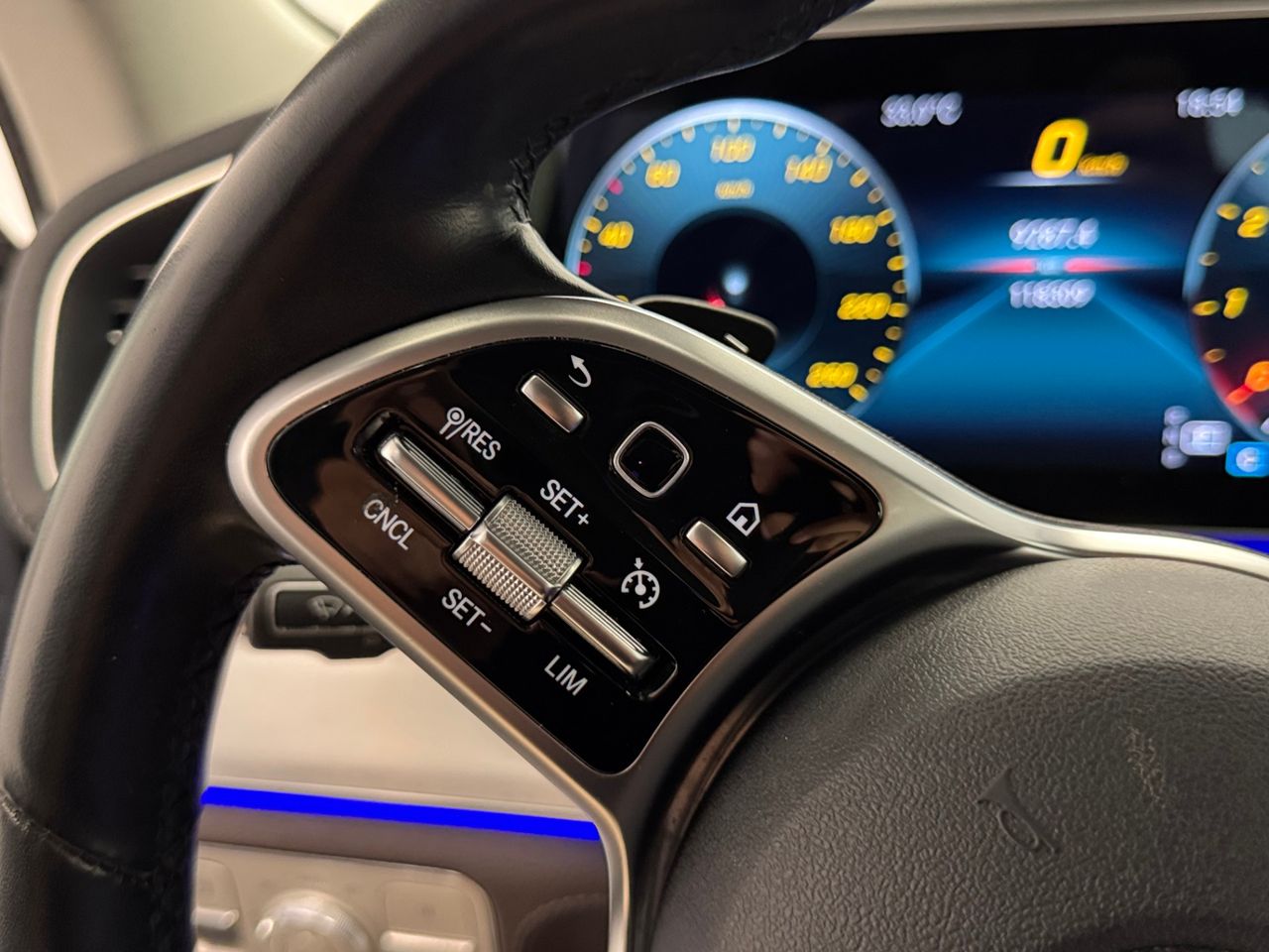 Mercedes GLE 450 4MATIC foto 26