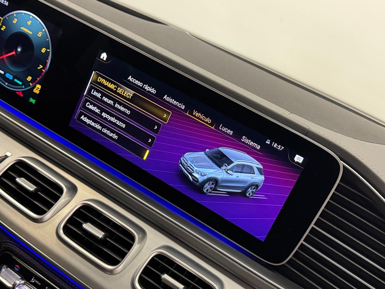 Mercedes GLE 450 4MATIC foto 41