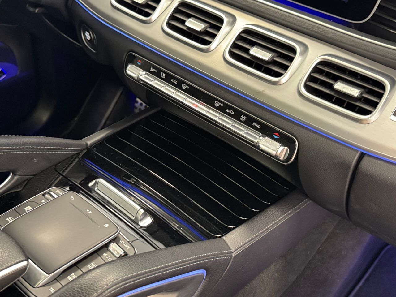 Mercedes GLE 300D 4MATIC AMG miniatura 45
