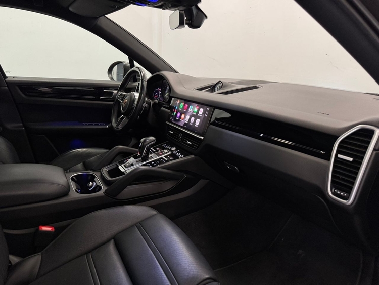 Porsche Cayenne E-HYBRID foto 28