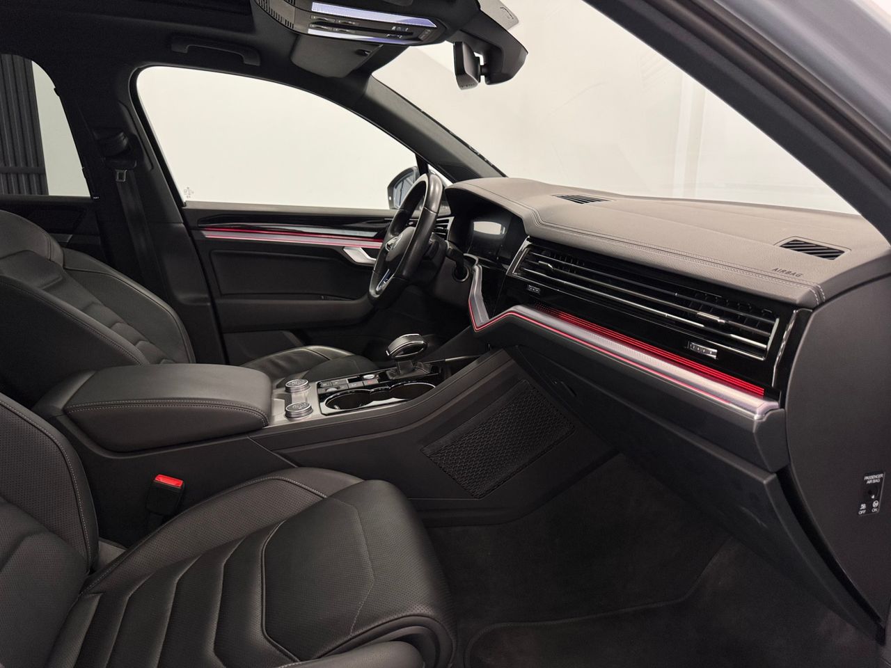 Volkswagen Touareg R V6 TIP 4M miniatura 31