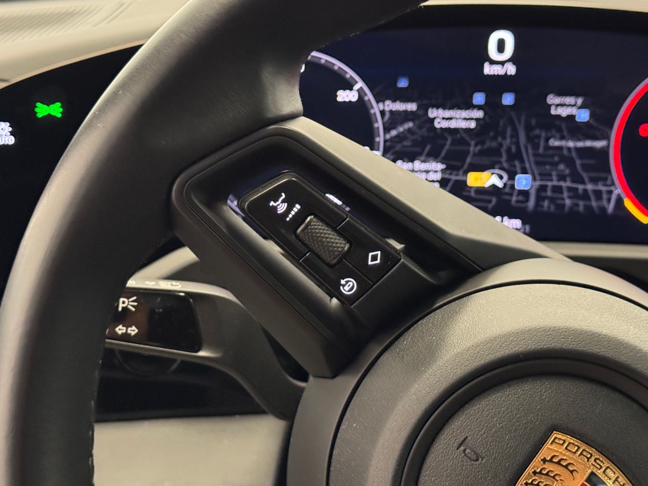 Porsche Taycan TAYCAN miniatura 24