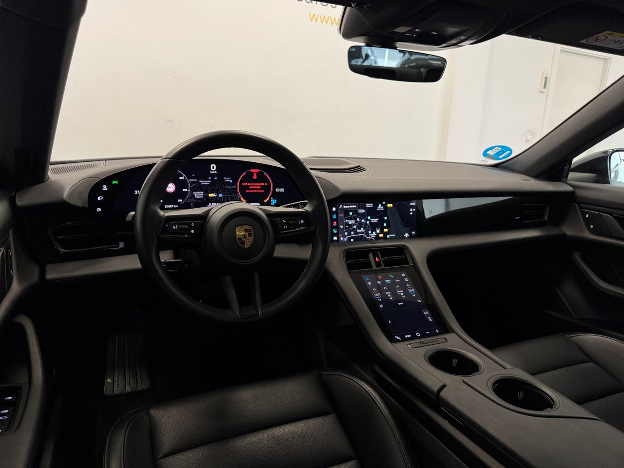 Porsche Taycan TAYCAN foto 9