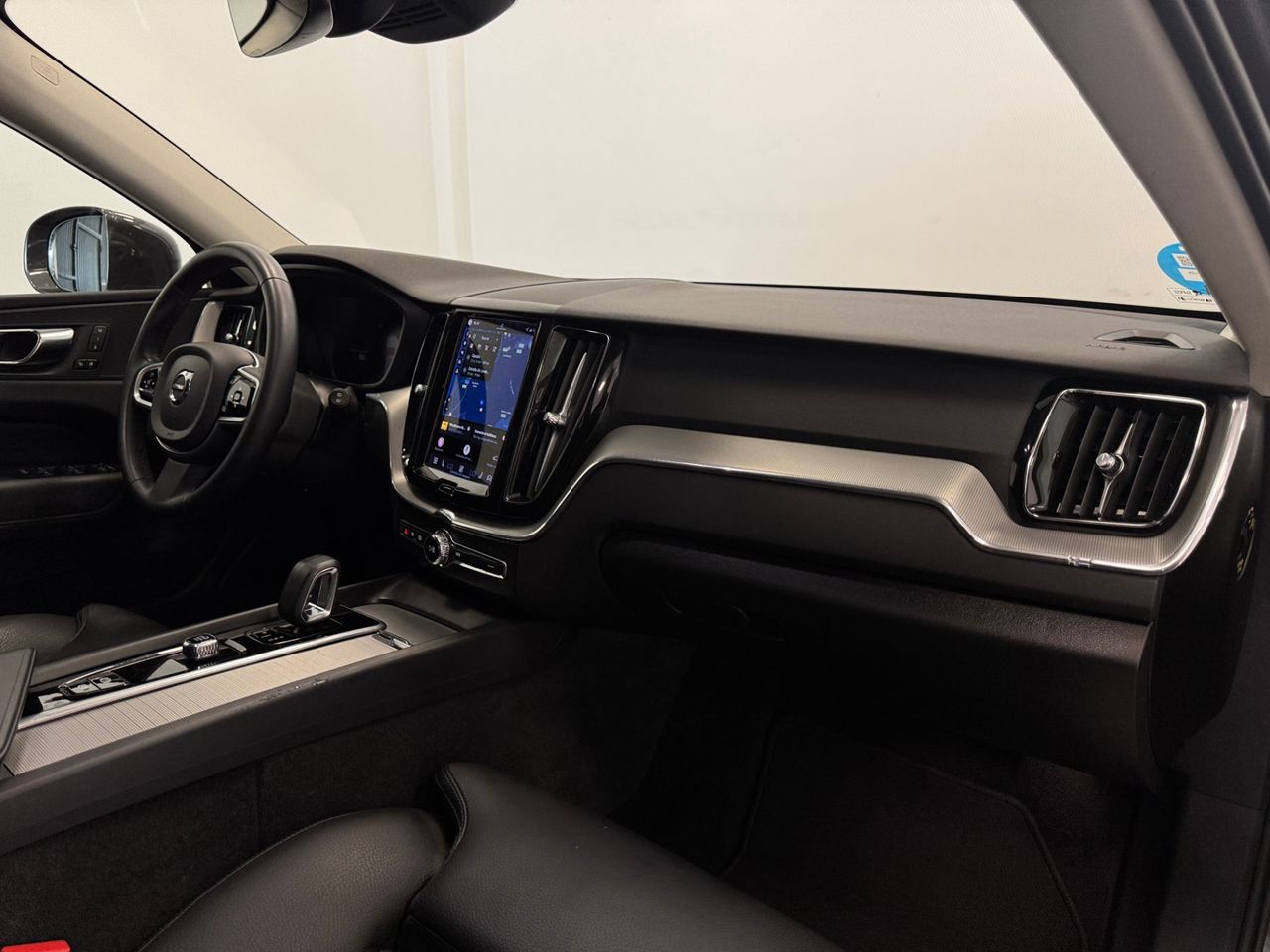 Volvo XC60 Plus Bright Auto miniatura 13