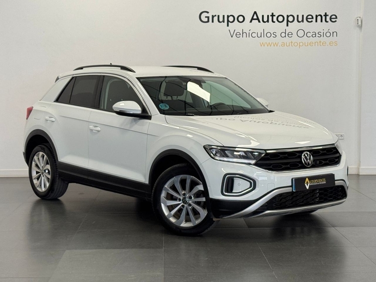 Volkswagen T-Roc LIFE  foto 2