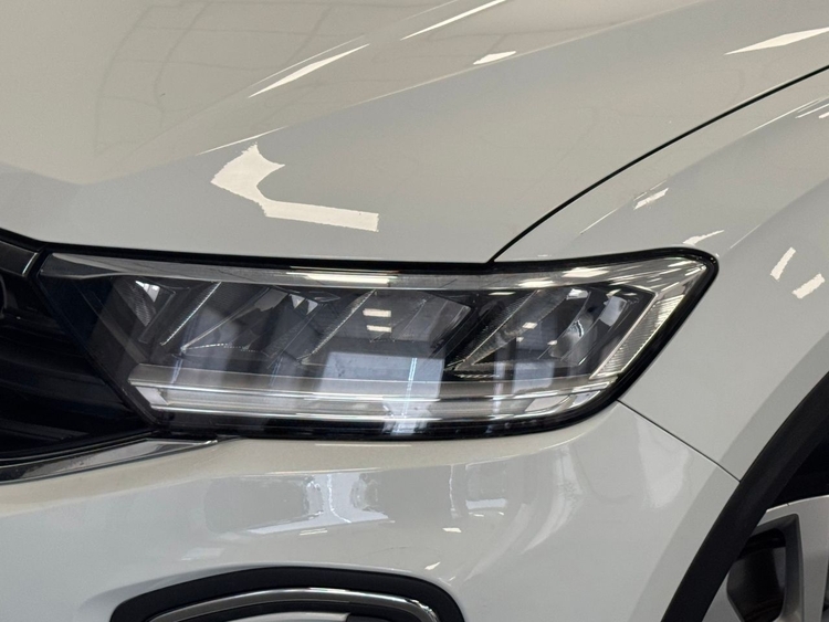 Volkswagen T-Roc LIFE  foto 23