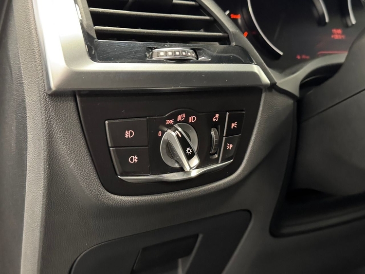 BMW X3 XDRIVE 20D foto 14