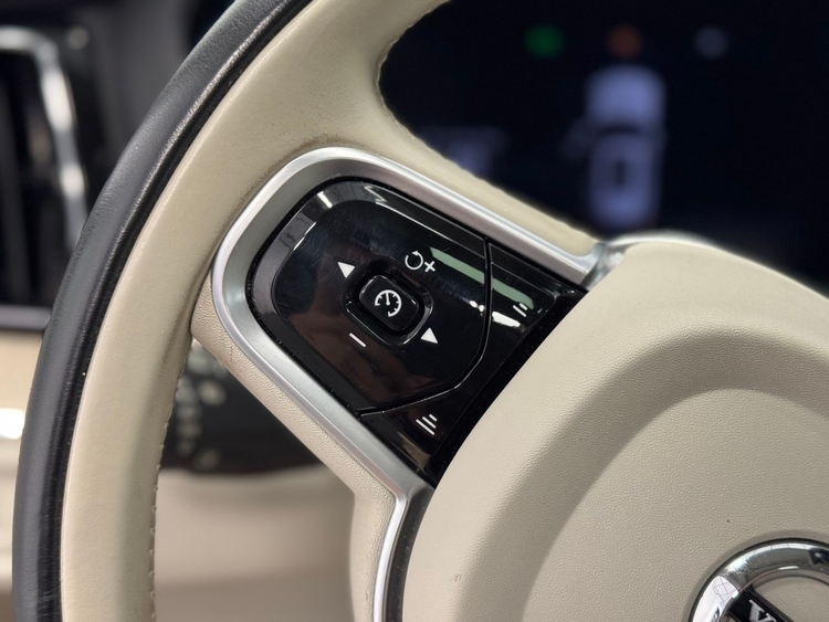 Volvo XC60 Plus Bright Auto B4 foto 19