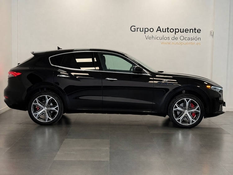 Maserati Levante GT L4 330CV foto 3