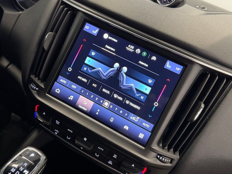 Maserati Levante GT L4 330CV foto 29