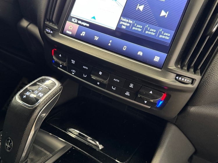 Maserati Levante GT L4 330CV foto 30