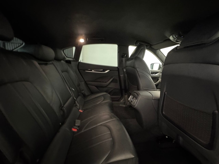 Maserati Levante GT L4 330CV foto 35