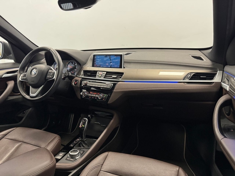 BMW X1 XDRIVE 18D foto 11