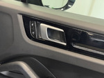 Porsche Cayenne E-HYBRID miniatura 29