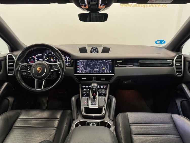 Porsche Cayenne E-HYBRID foto 26