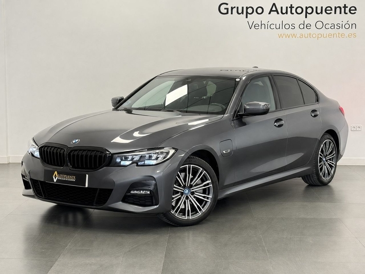 BMW Serie 3 320 E foto 7