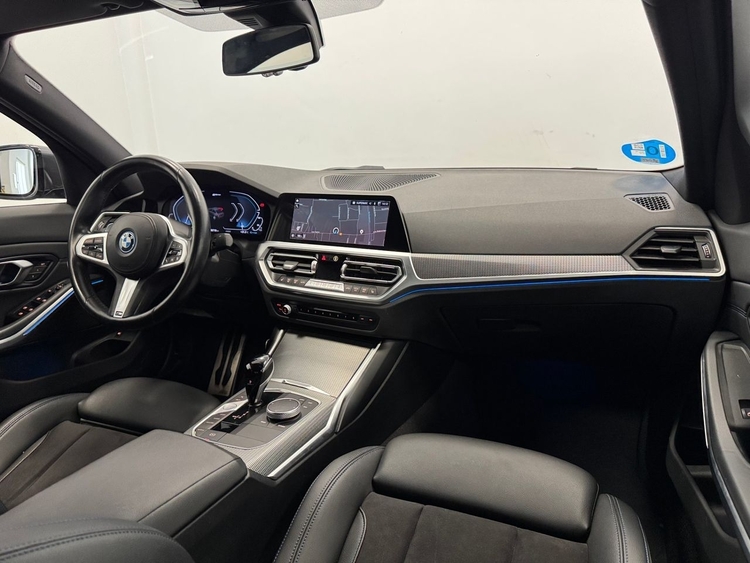 BMW Serie 3 320 E foto 11