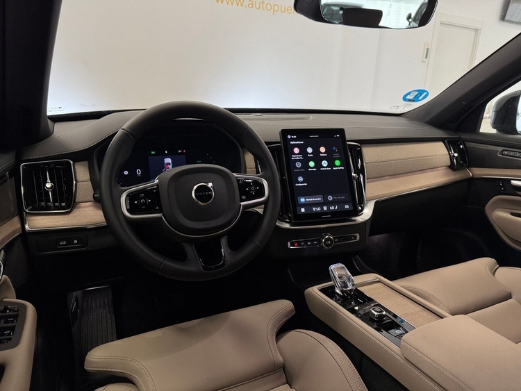 Volvo XC90 T8 AWD PLUS DARK RECHARGE AUTO foto 9