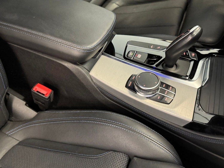 BMW X4 XDRIVE 20D M foto 43