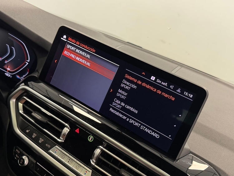 BMW X4 XLINE XDRIVE 20D foto 35