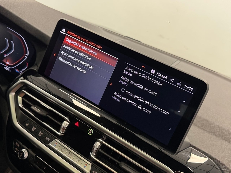 BMW X4 XLINE XDRIVE 20D foto 36