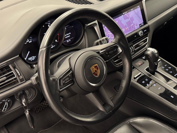 Porsche Macan MACAN foto 16