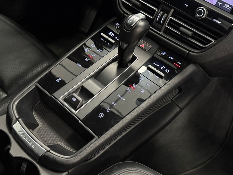 Porsche Macan MACAN foto 30