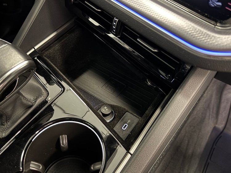 Volkswagen Touareg R  3.0 V6  foto 41