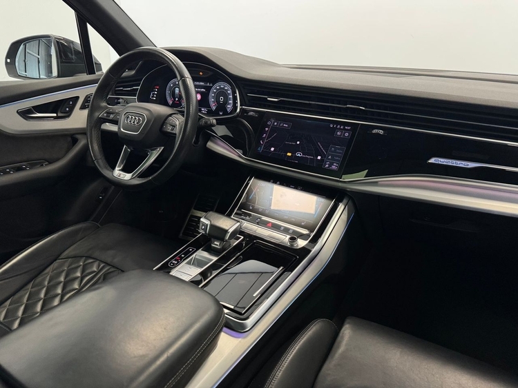 Audi Q7 BLACK LINE PLUS 50TDI foto 12