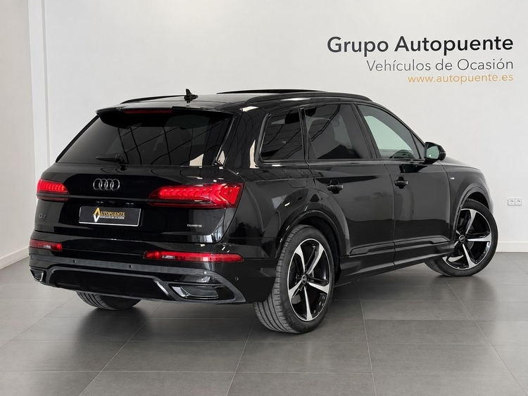 Audi Q7 BLACK LINE PLUS 50TDI foto 4