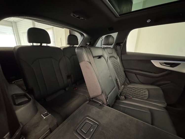 Audi Q7 BLACK LINE PLUS 50TDI foto 47