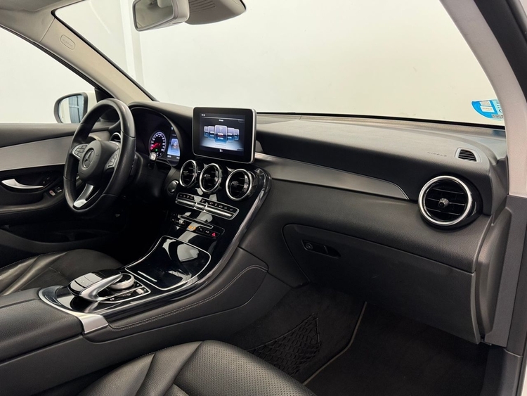 Mercedes Clase GLC AMG 350 E foto 13