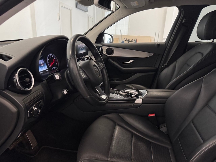 Mercedes Clase GLC AMG 350 E foto 14
