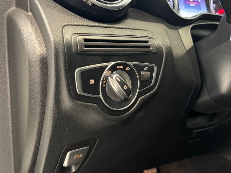 Mercedes Clase GLC AMG 350 E foto 18