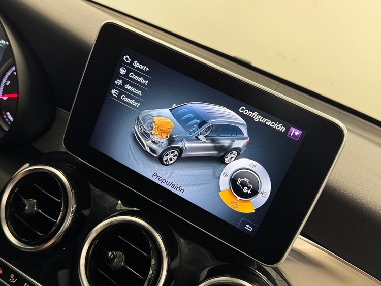 Mercedes Clase GLC AMG 350 E foto 24