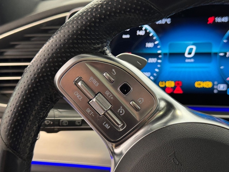 Mercedes GLE AMG 400D 4MATIC foto 23