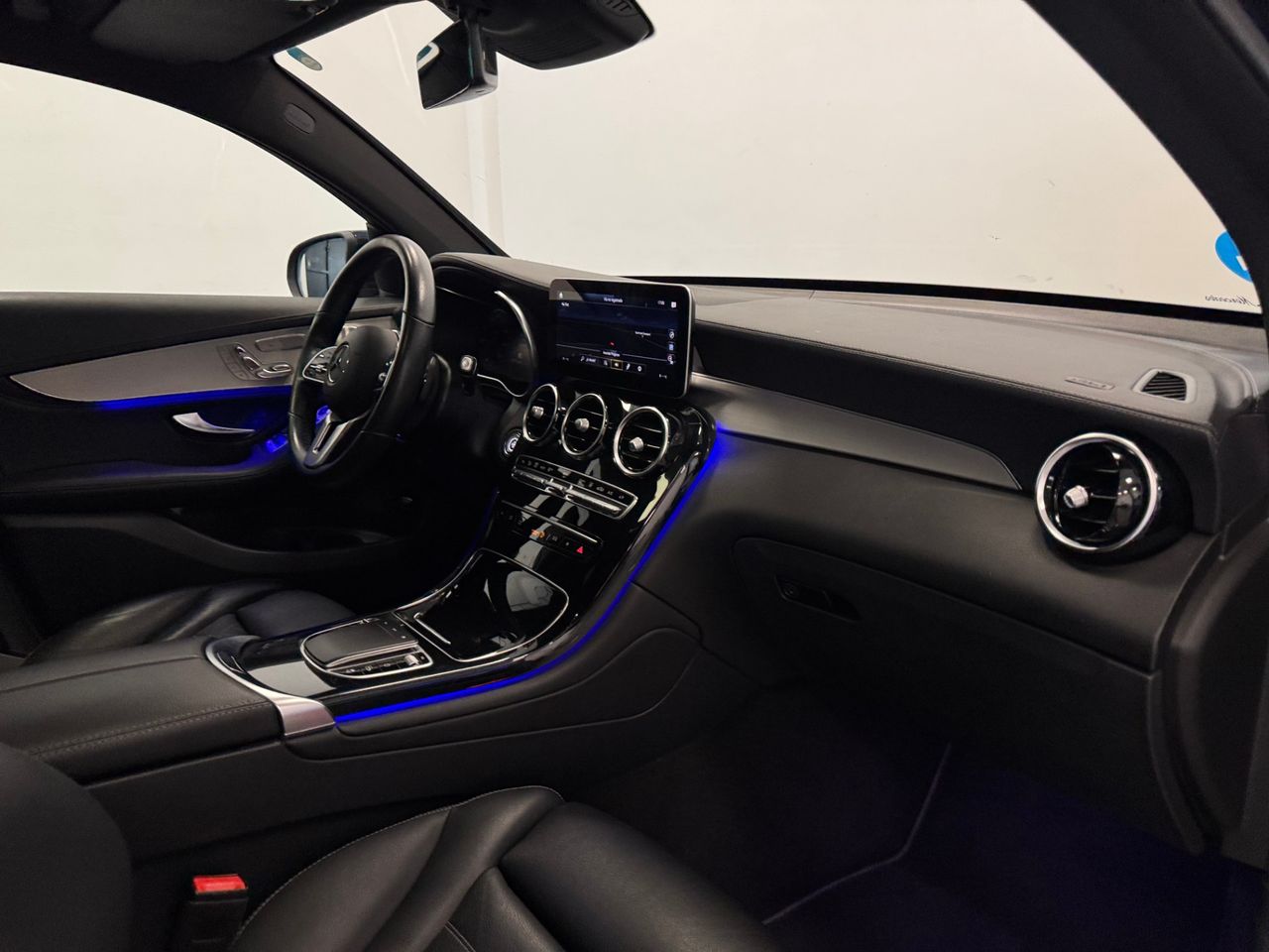 Mercedes GLC Coupé AMG 300DE miniatura 12