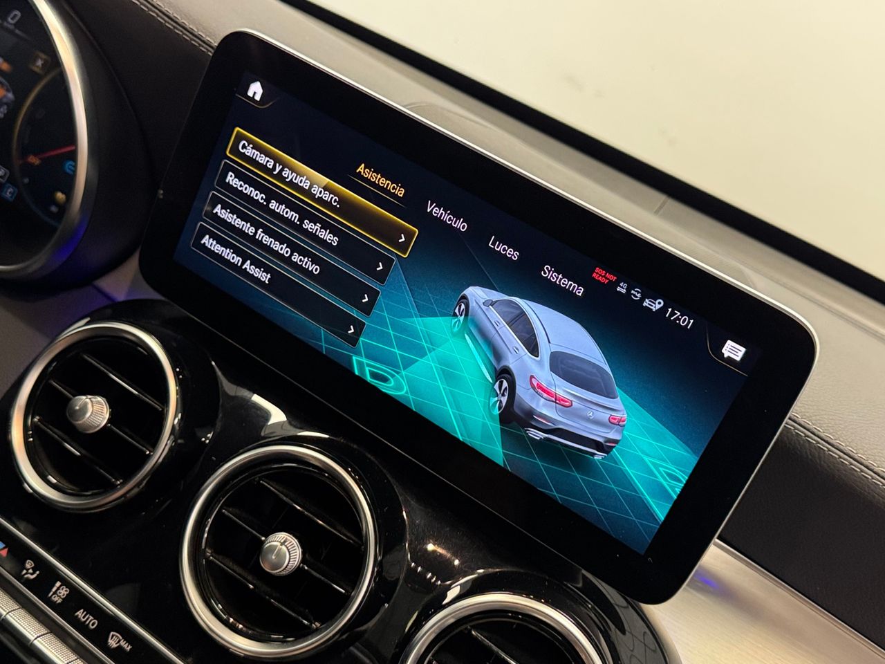 Mercedes GLC Coupé AMG 300DE miniatura 28