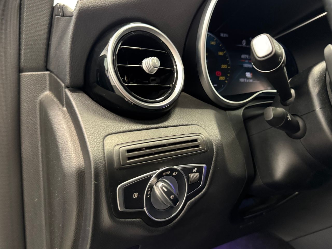 Mercedes GLC Coupé AMG 300DE foto 15