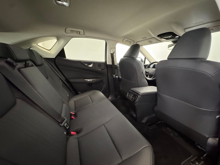 Lexus NX 350H EXECUTIVE foto 39
