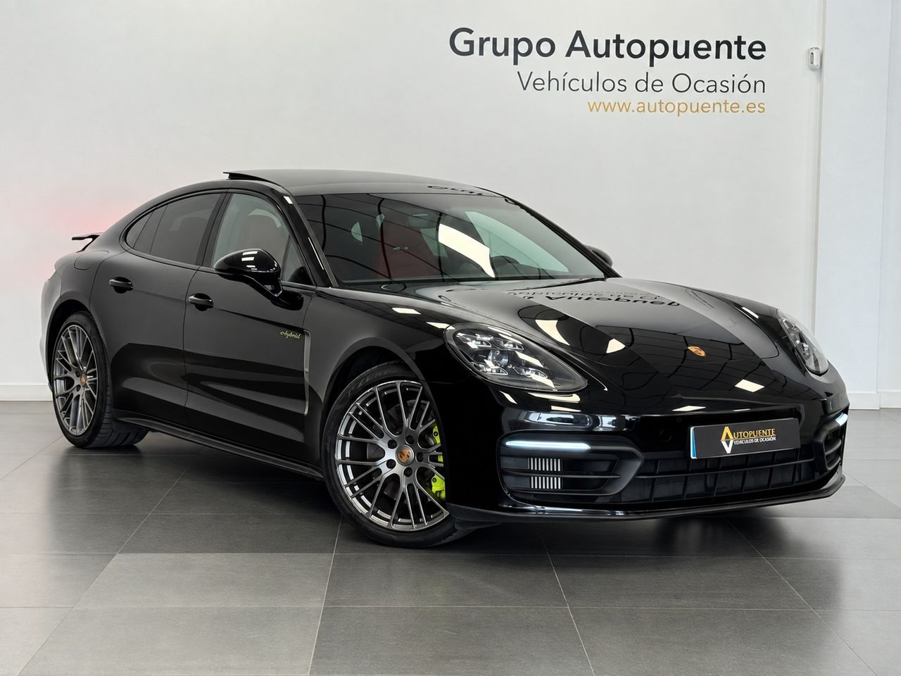 Porsche Panamera 4 E-HYBRID PLATINUM EDITION  foto 2