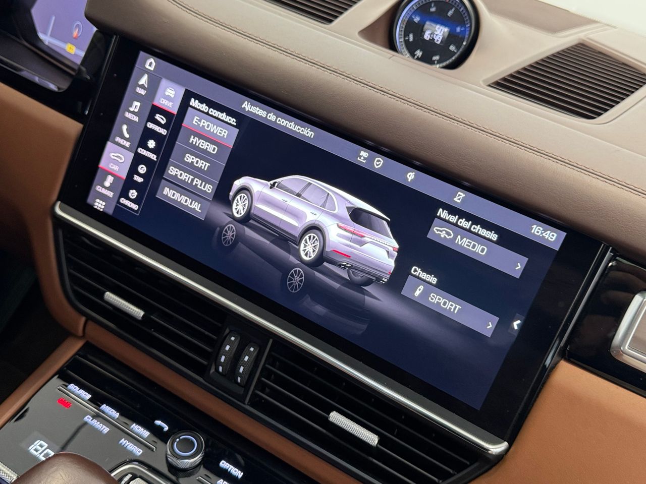 Porsche Cayenne E-HYBRID  miniatura 33