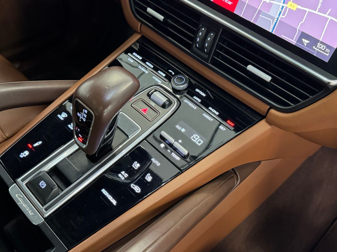 Porsche Cayenne E-HYBRID  miniatura 36