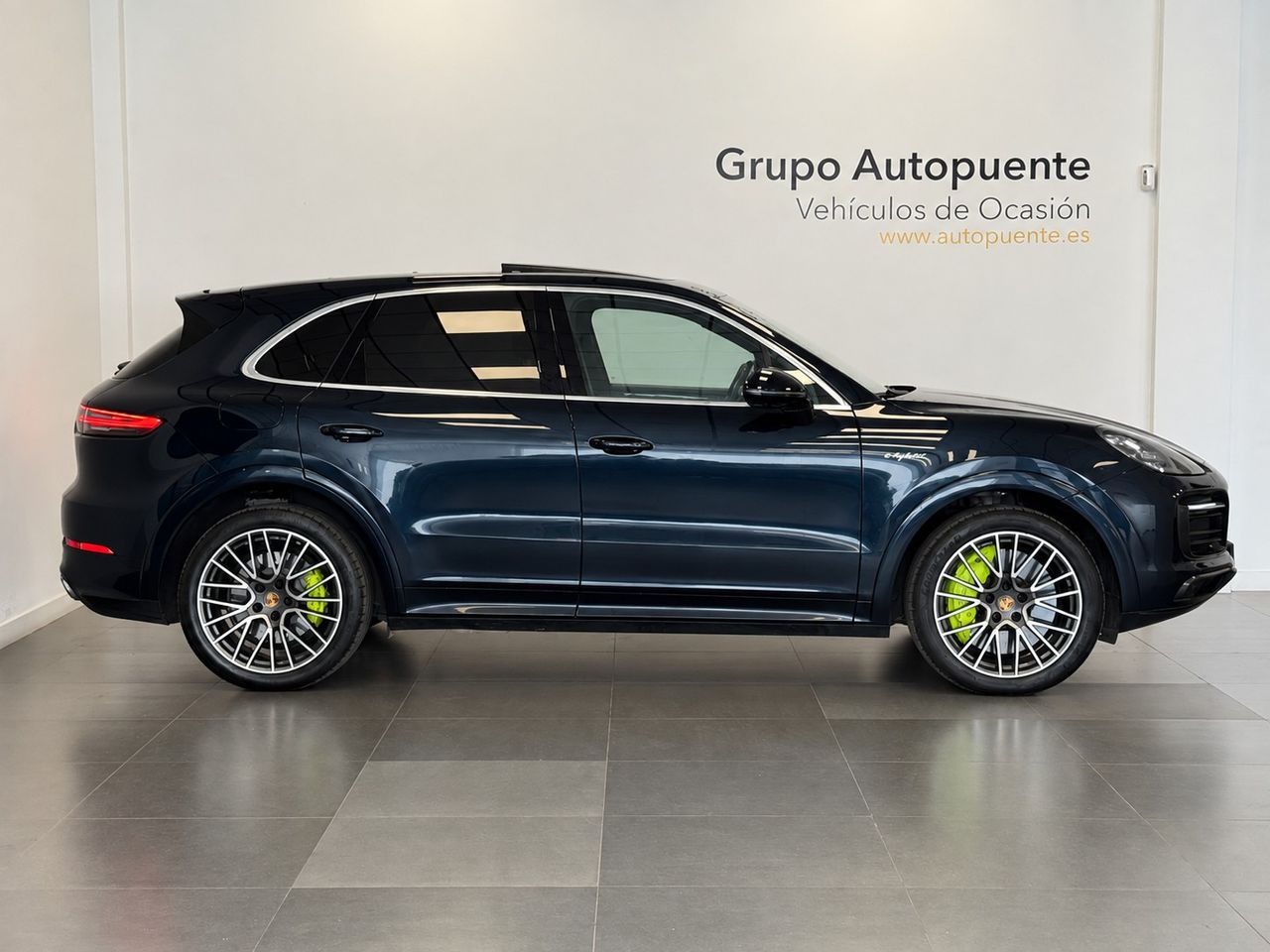 Porsche Cayenne E-HYBRID  foto 3
