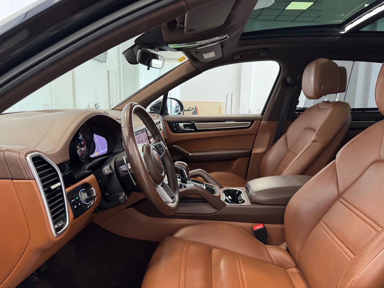 Porsche Cayenne E-HYBRID  foto 14